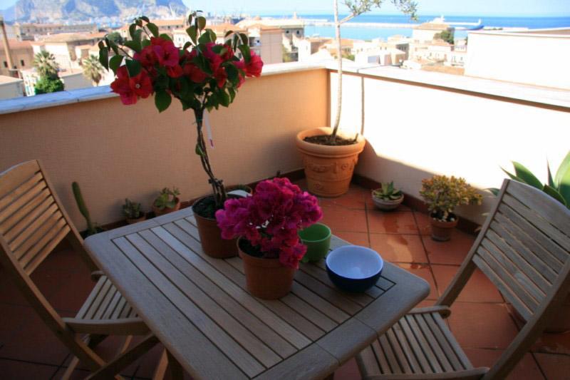 Panoramica Blu Villa Палермо Екстериор снимка