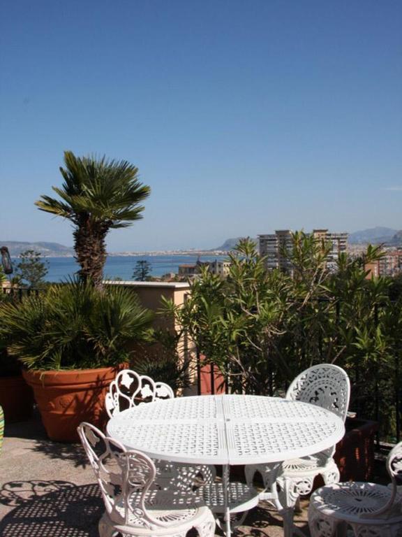 Panoramica Blu Villa Палермо Екстериор снимка